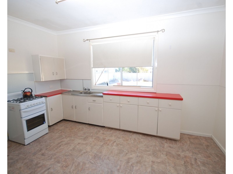 3 Lefroy Street, Narrogin WA 6312