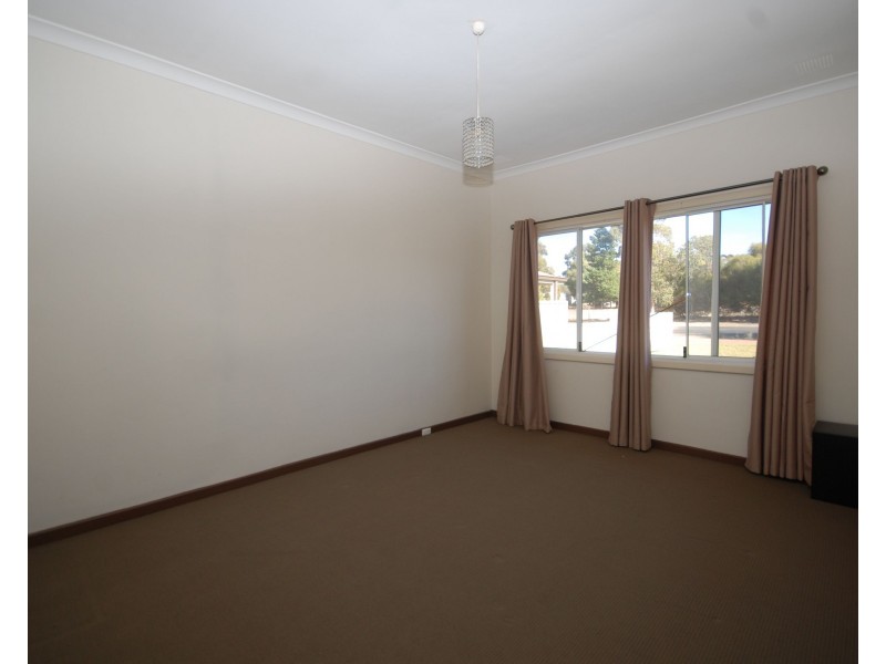 3 Lefroy Street, Narrogin WA 6312