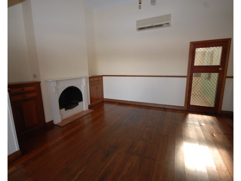 26 Egerton Street, Narrogin WA 6312