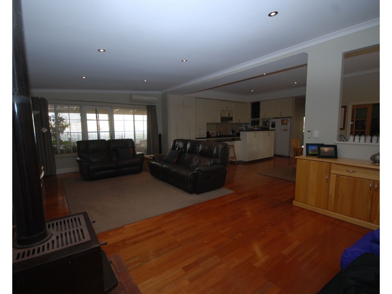 36 Furnival Street, Narrogin WA 6312