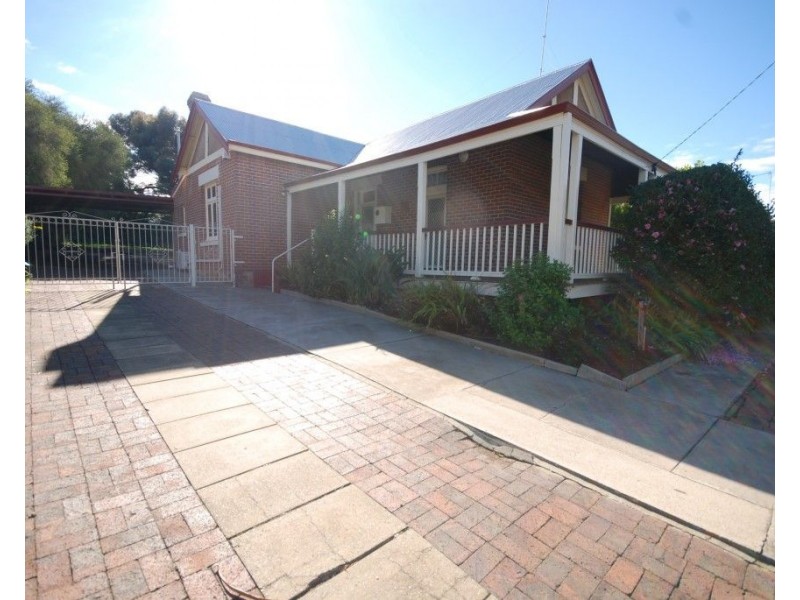 6 Falcon Street, Narrogin WA 6312