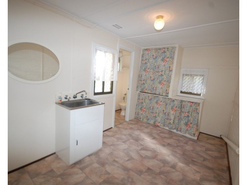 6 Falcon Street, Narrogin WA 6312