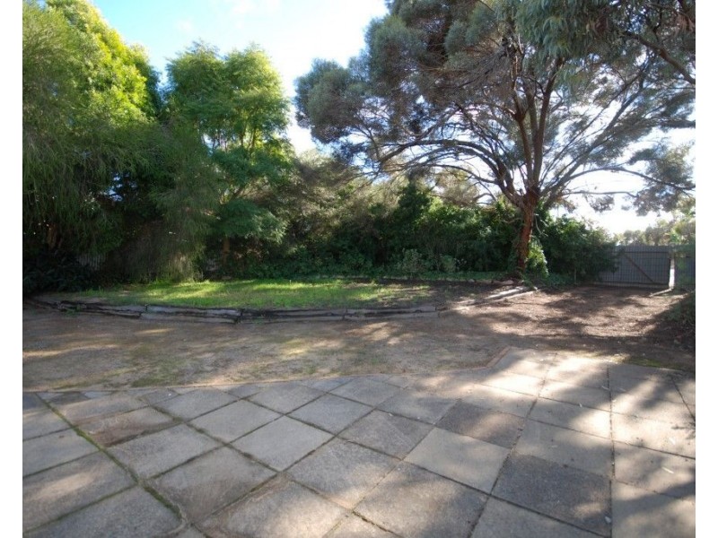 6 Falcon Street, Narrogin WA 6312