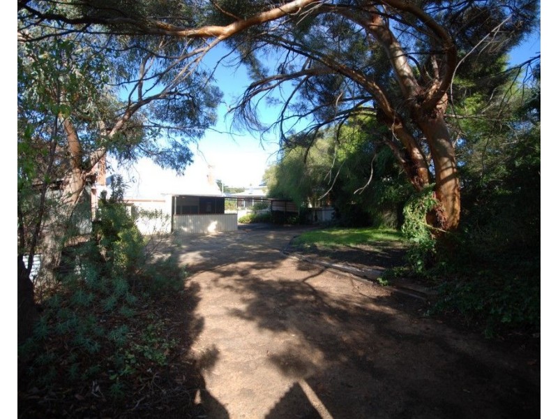 6 Falcon Street, Narrogin WA 6312