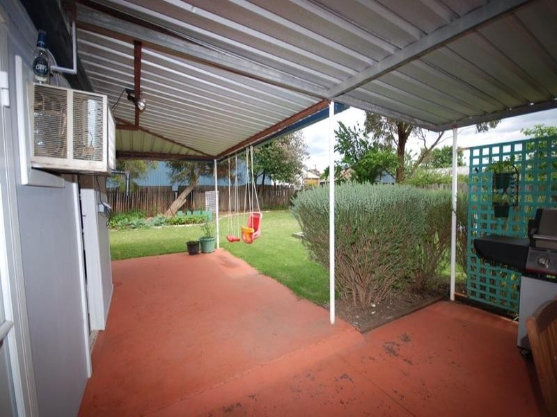 8 Forrest Street, Narrogin WA 6312