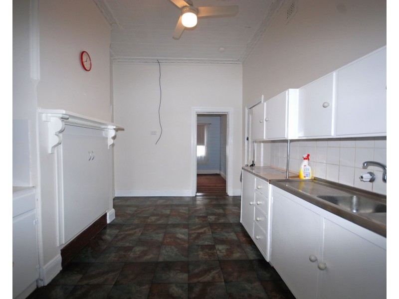 13 Forrest Street, Narrogin WA 6312