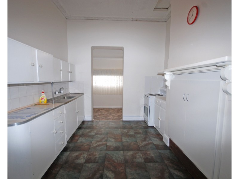 13 Forrest Street, Narrogin WA 6312