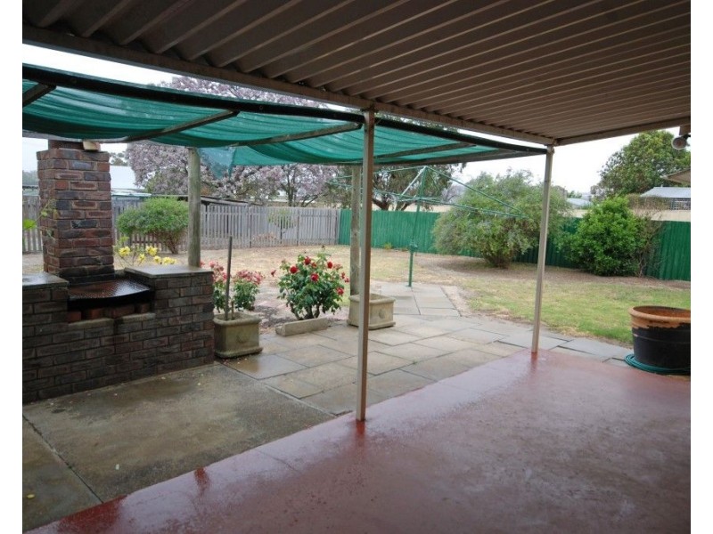 68 Ensign Street, Narrogin WA 6312