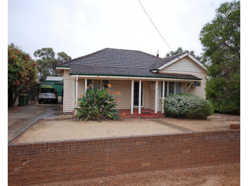 68 Ensign Street, Narrogin WA 6312