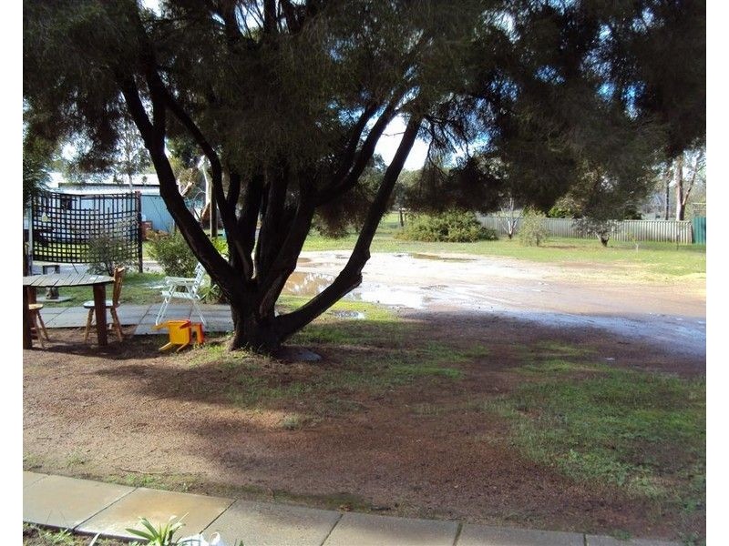 65 Richardson Street, Brookton WA 6306