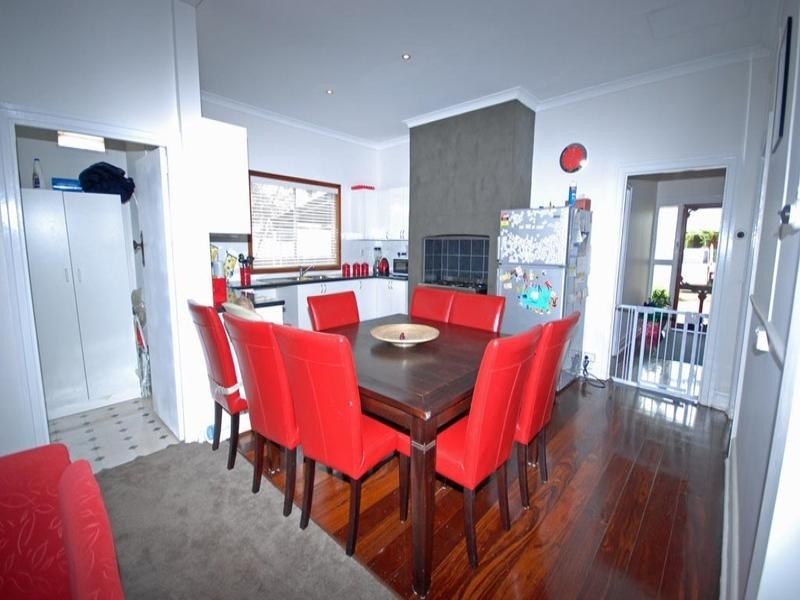 8 Forrest Street, Narrogin WA 6312