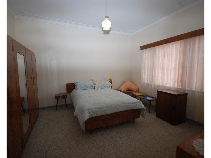 42 Forrest Street, Narrogin WA 6312