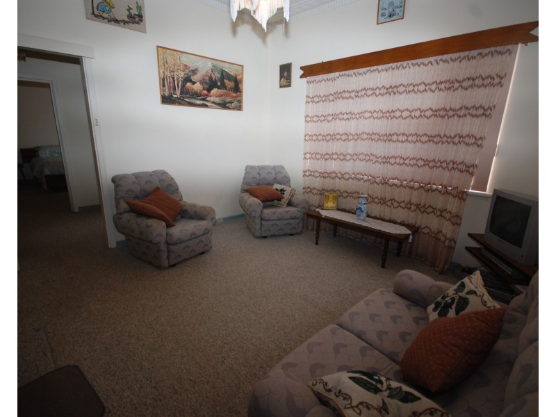 42 Forrest Street, Narrogin WA 6312