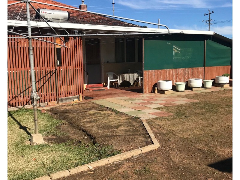 42 Forrest Street, Narrogin WA 6312