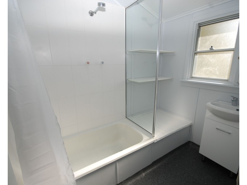 70 Lock Street, Narrogin WA 6312