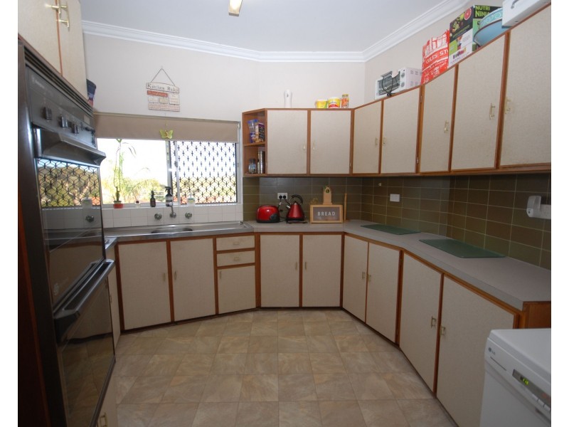 65 Furnival Street, Narrogin WA 6312