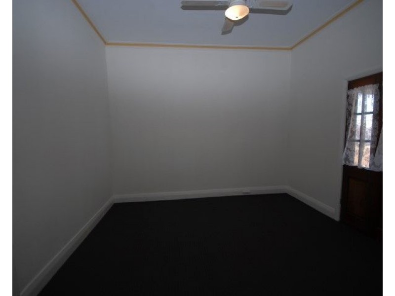 15 May Street, Narrogin WA 6312