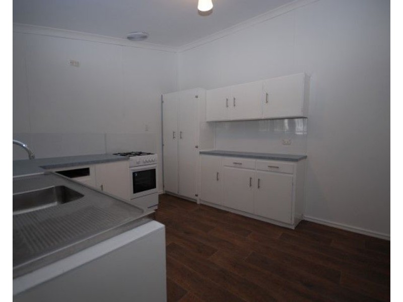 15 May Street, Narrogin WA 6312