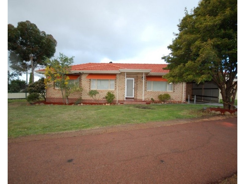 105 Clayton Road, Narrogin WA 6312