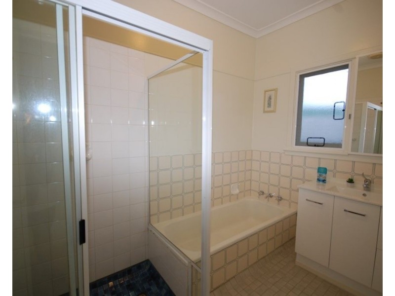 105 Clayton Road, Narrogin WA 6312