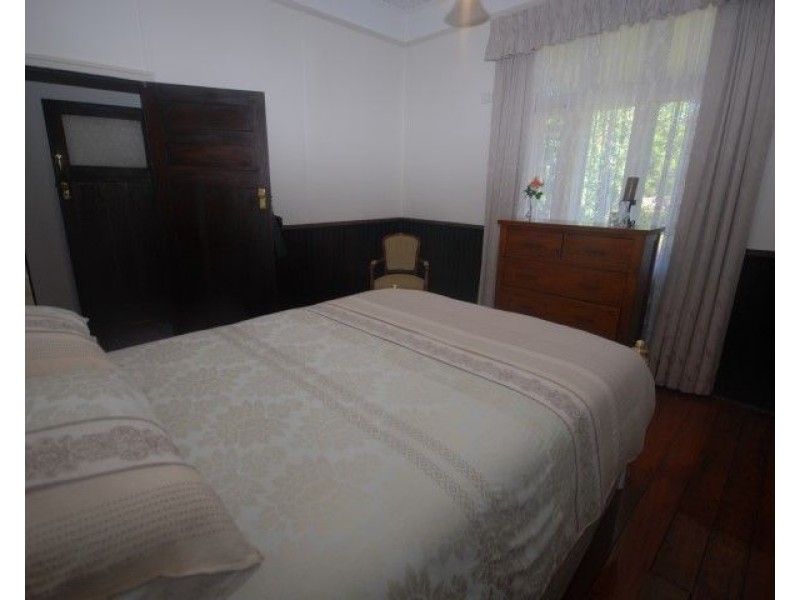 6 Lock Street, Narrogin WA 6312