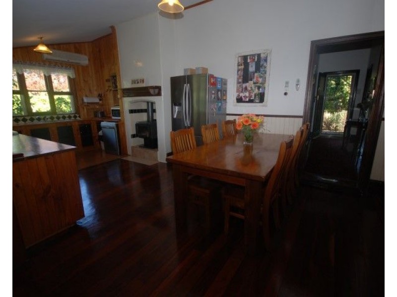 6 Lock Street, Narrogin WA 6312