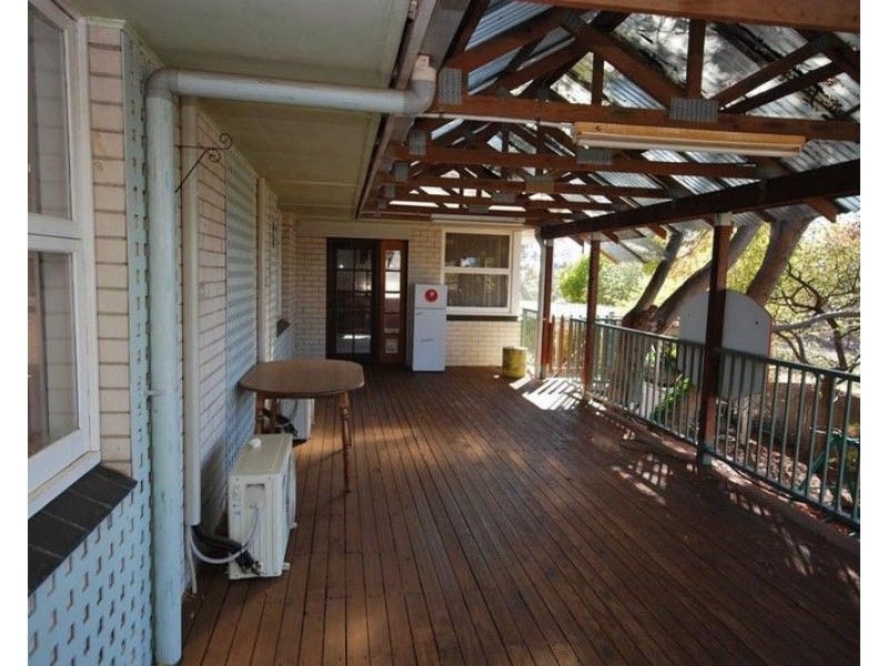 67 Furnival Street, Narrogin WA 6312