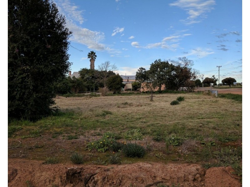 5 Barron Street, Pingelly WA 6308