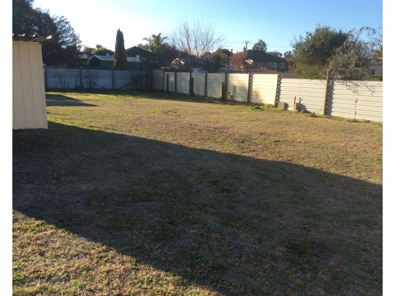 7 WARWICK Street, Wagin WA 6315