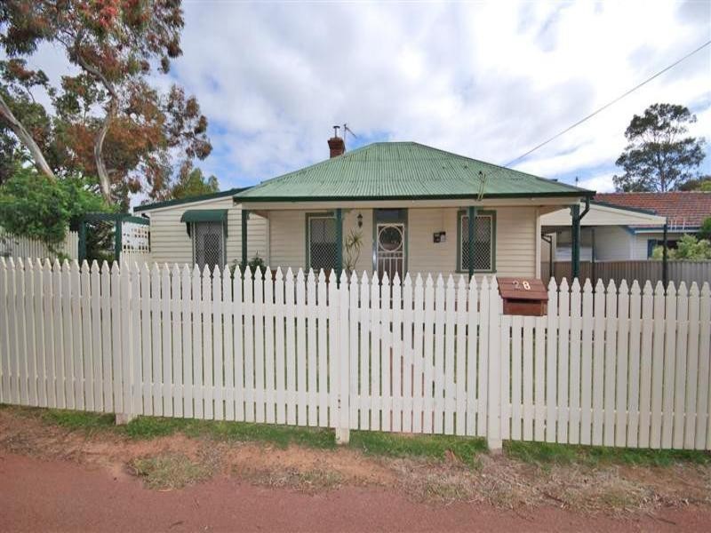 28 Furnival Street, Narrogin WA 6312