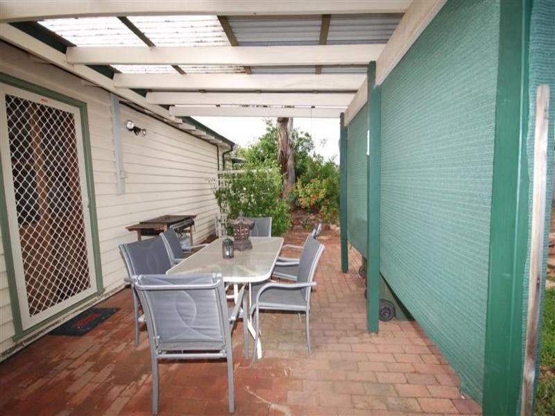 28 Furnival Street, Narrogin WA 6312