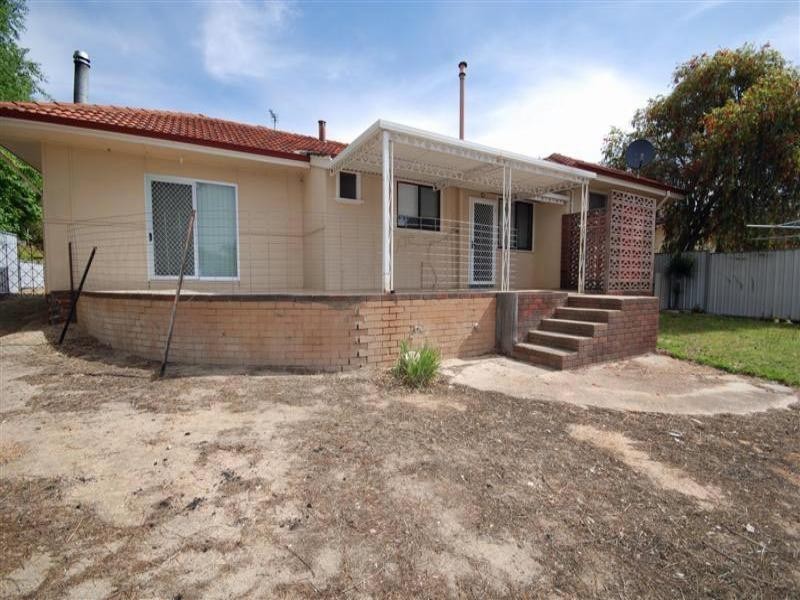 92 Lock Street, Narrogin WA 6312