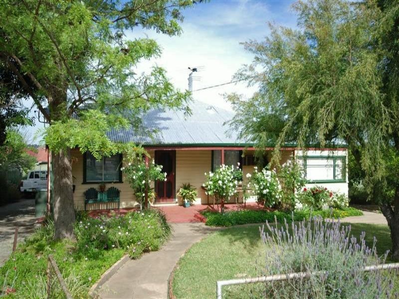 5 Floreat Street, Narrogin WA 6312