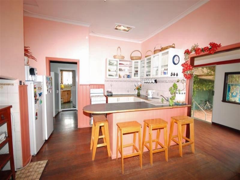 5 Floreat Street, Narrogin WA 6312