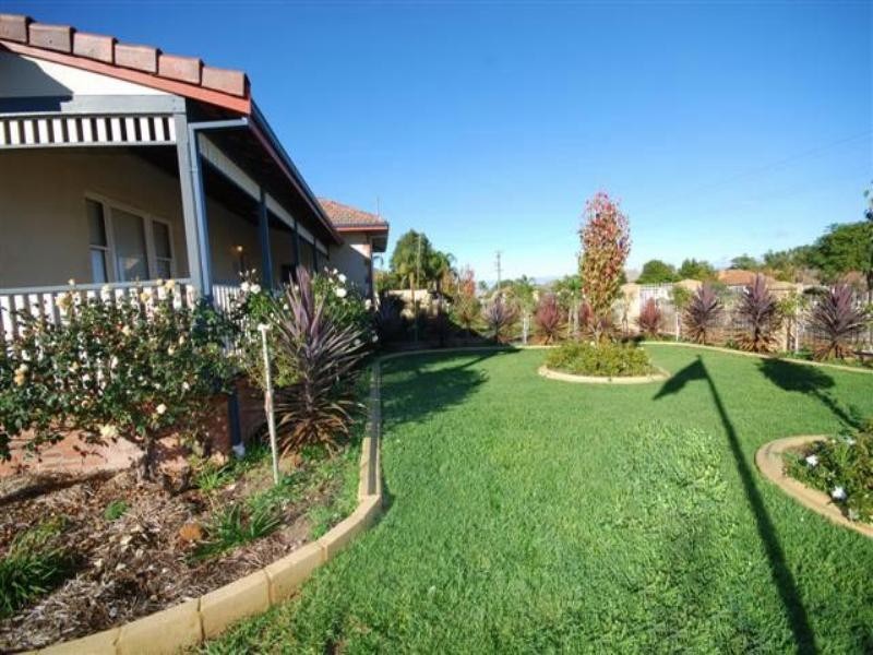 5 Burns Street, Narrogin WA 6312