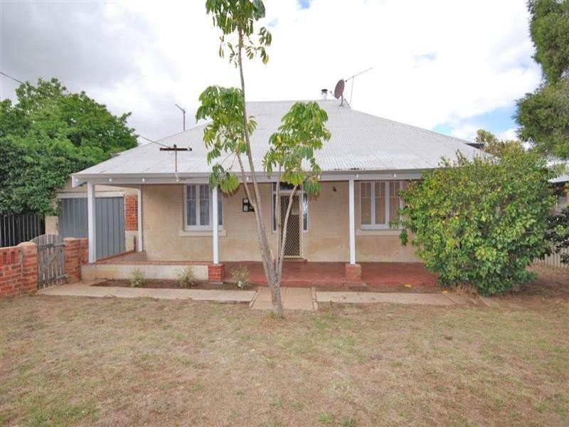 32 Kipling Street, Narrogin WA 6312