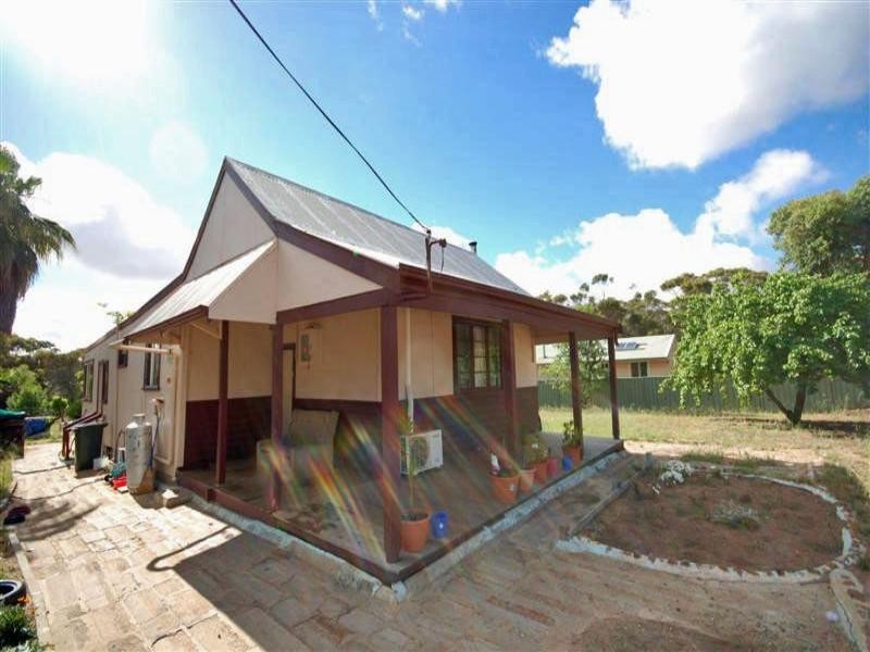 45 Glyde Street, Narrogin WA 6312