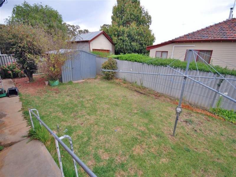 2A Lock Street, Narrogin WA 6312