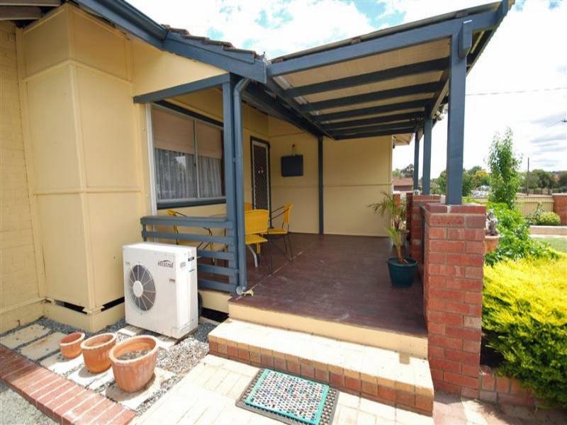56 Fox Street, Narrogin WA 6312