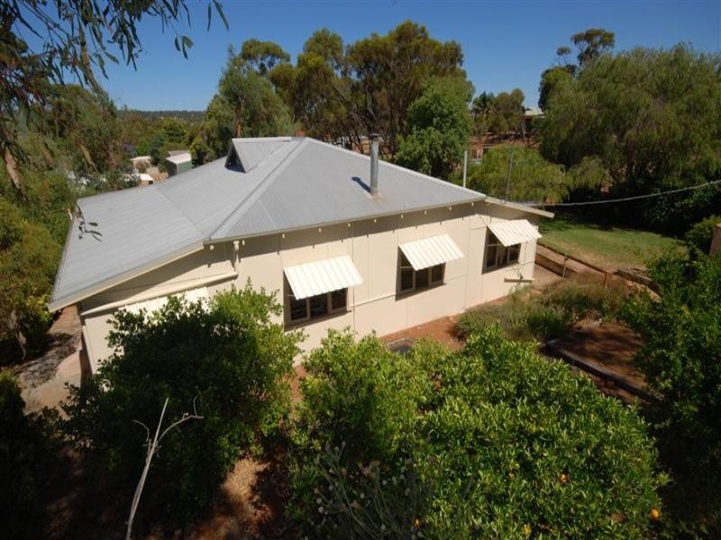 5 Palmer Street, Narrogin WA 6312