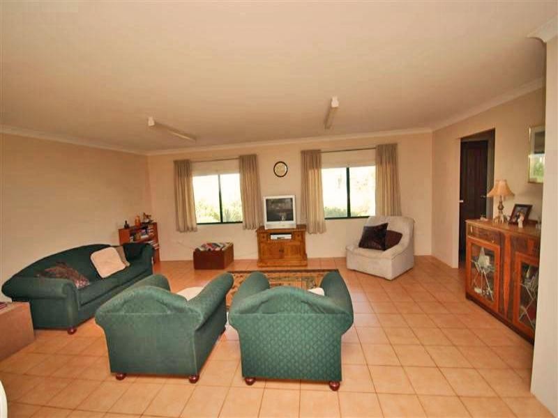 85 Felspar Street, Narrogin WA 6312