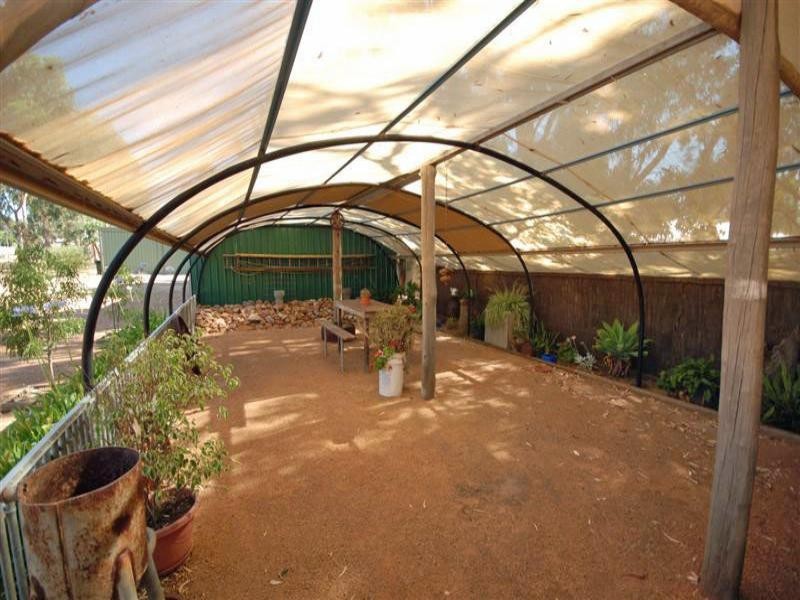 85 Felspar Street, Narrogin WA 6312