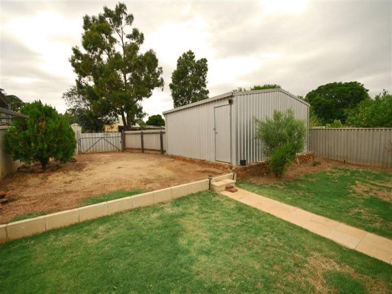 37 Havelock Street, Narrogin WA 6312