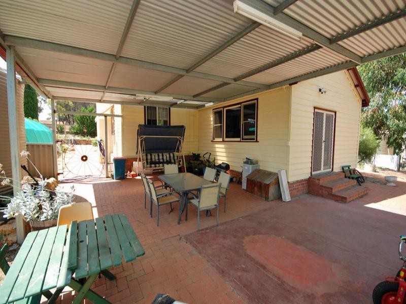 77 Graham Road, Narrogin WA 6312