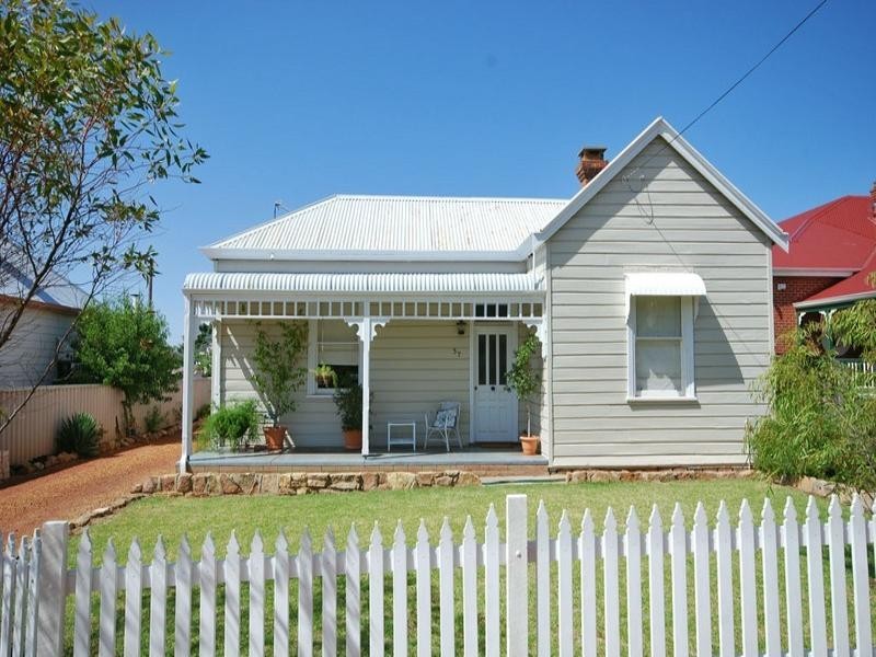 57 Falcon Street, Narrogin WA 6312