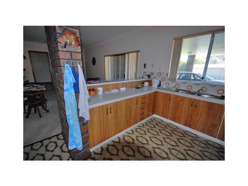 2 Hough Street, Narrogin WA 6312