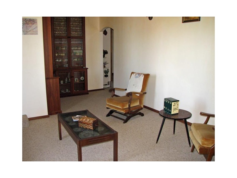 2 Hough Street, Narrogin WA 6312