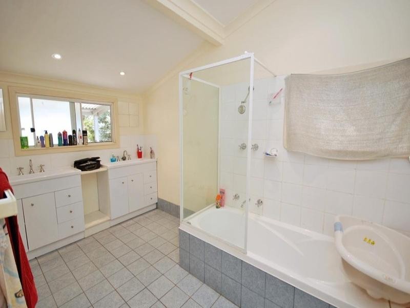 60 Ensign Street, Narrogin WA 6312