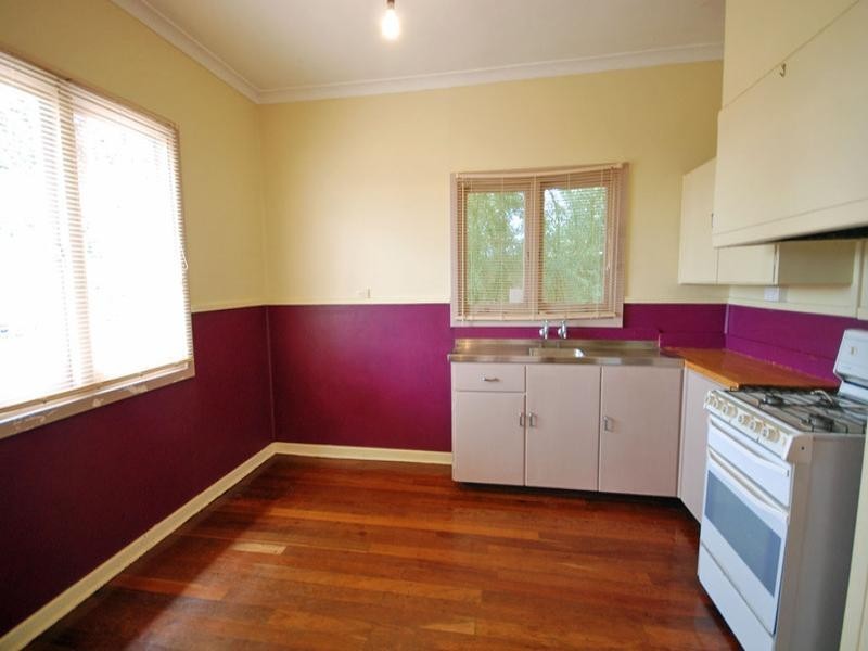 84 Fox Street, Narrogin WA 6312