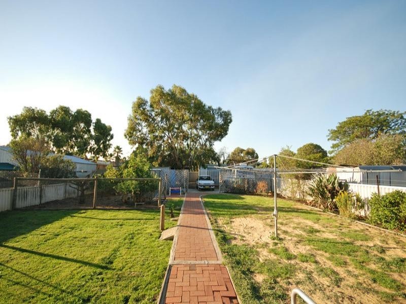37 Doney Street, Narrogin WA 6312
